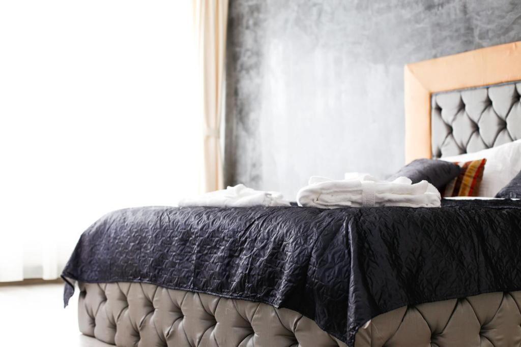 Apartament Safir Braşov Esterno foto